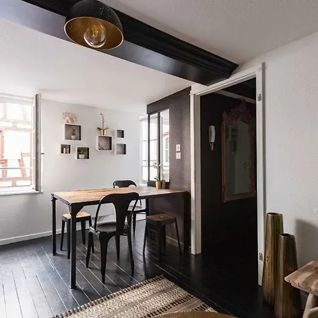 Writers Apartment *